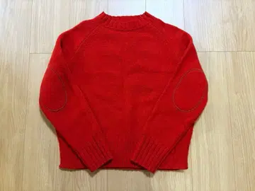 새상품급 tumugu 니트 스웨터 엘르 패치 레드