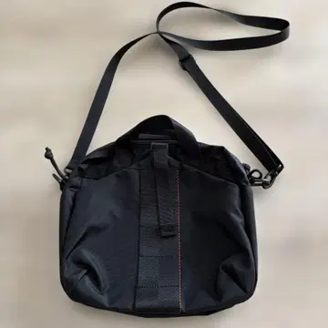 BRIEFING 숄더백 블랙