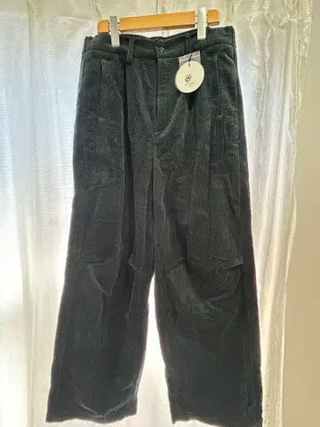 harapeco 스트레이트 팬츠 그린