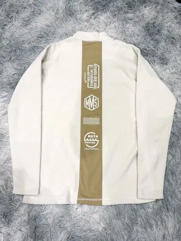 muta MARINE 무타 마린 플리스 모크넥