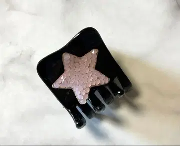 acca 별 모티브 헤어 클립 한정품