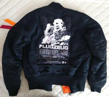 컴퍼스 ALPHA INDUSTRIES 콜라보 MA-1