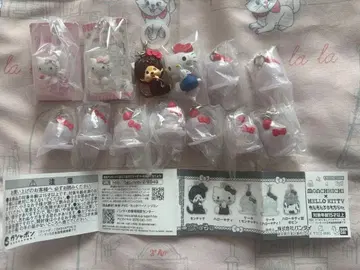 헬로키티 몬치치 콜라보 패키지 미니어처 컬렉션