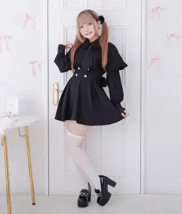 Pal elfy 파루엘피 넥타이 달린 케이프풍 원피스