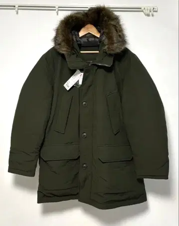 새상품, 미사용 유니클로 울트라 웜 다운 코트 다크 그린 XXL