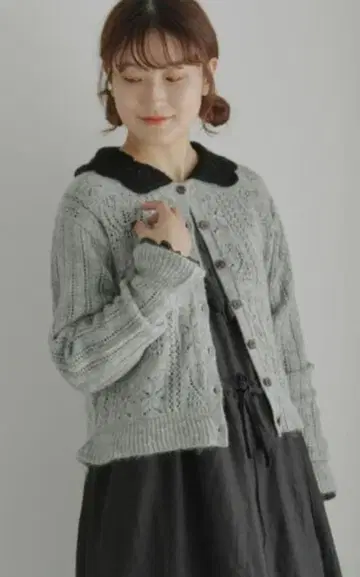 츠하루 바이 사만사 모스모스 모헤어 옷깃 크로셰 니트 가디건