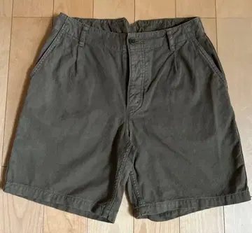 마가렛호웰 MHL. 올리브 숏팬츠 프론트 버튼