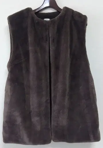 URBAN RESEARCH ITEMS 인조 모피 베스트 브라운