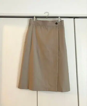 [ Paul Smith ] 도비 핑 도트 랩스커트