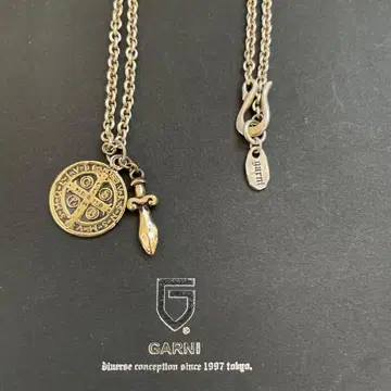 GARNI 가르니 메달 펜던트 목걸이 골드&실버