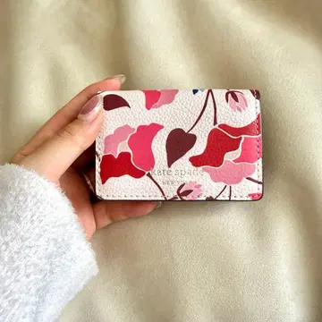 kate spade 꽃무늬 3단 폴더형 지갑