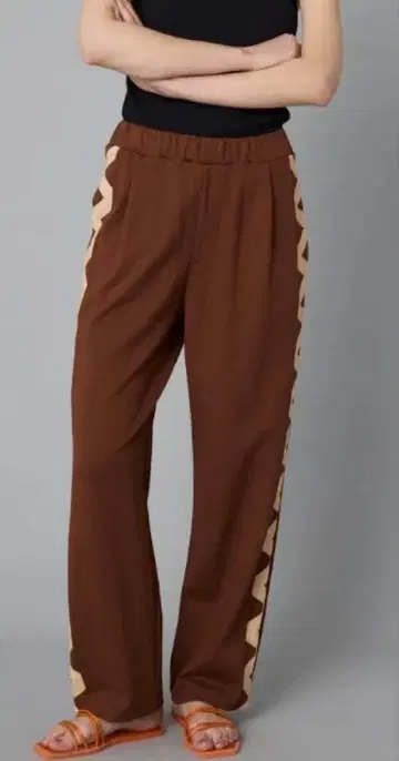 HeRIN. CYE 사이드 라인 컷 팬츠 38 현재 판매 중