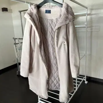 MARBLE WALTZ 후드 부착 자켓 라이트 핑크