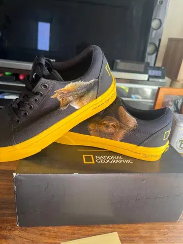 VANS NATIONAL GEOGRAPHIC 스니커즈 23cm