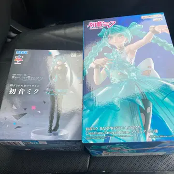 하츠네 미쿠 ClearLux-EmeraldGem 피규어