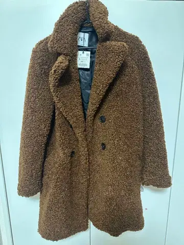 [ ZARA ] 테디베어 코트
