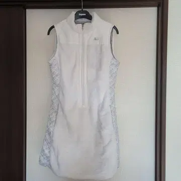 new balance 플리스 원피스 화이트