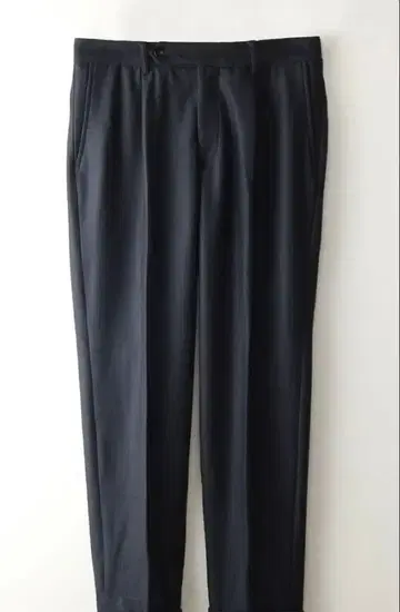 MORLES 모아레스 테이퍼드 슈퍼 스트레치 웜 팬츠 미사용 새상품