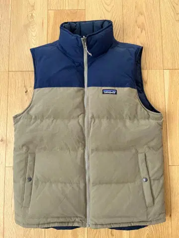 Patagonia 다운 베스트 리버서블