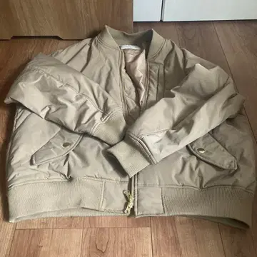 나노 유니버스 베이지 충전솜 MA-1 자켓