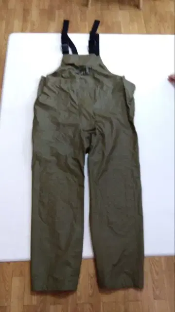 GORDON MILLER 오버롤 올리브