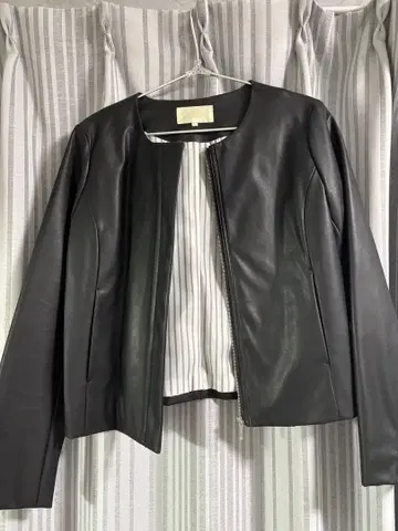 [ BEAMS HEART ] 블랙 페이크 레더 자켓 M 사이즈