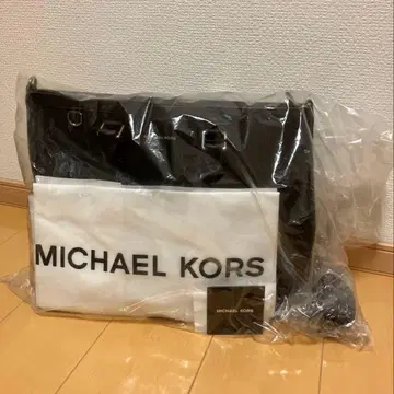 MICHAEL KORS 블랙 토트백