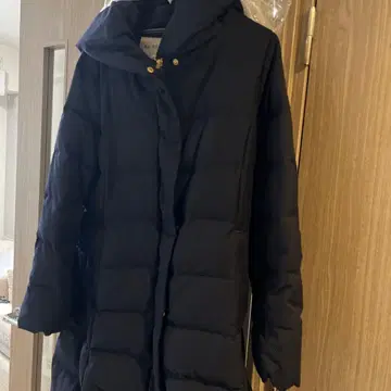 Ray BEAMS 네이비 다운 자켓 후드 부착