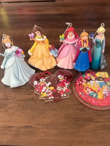 디즈니 크리스마스 오너먼트 해피 복권