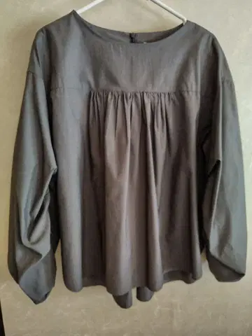 자유구 긴팔 블라우스