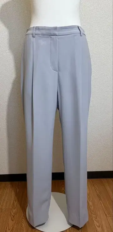 SIPS 테이퍼드 팬츠 새상품급