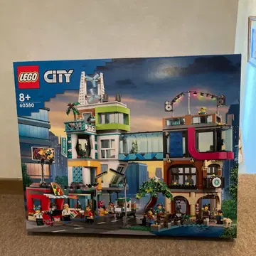 LEGO City 60380 호텔과 상업 시설