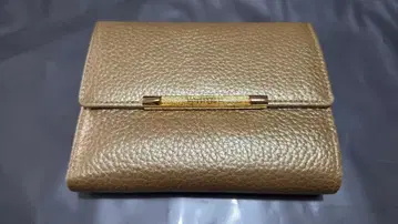 U by ungaro 골드 3단 폴더형 지갑