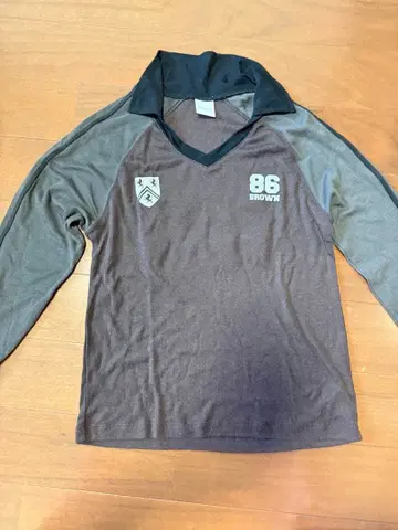 MOUSSY 브라운 V넥 긴팔 T셔츠 86