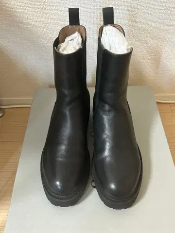 오데트 에 오딜 사이드 고어 첼시 부츠