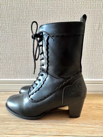 axes femme 레이스업 부츠 블랙 M 사이즈