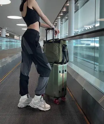 juemi 지퍼 조거 스웨트 팬츠 블랙