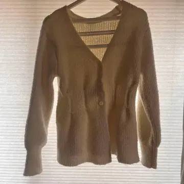아이보리 V넥 가디건 긴팔