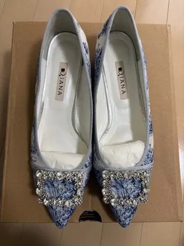 [ DIANA ] 펌프스 블루