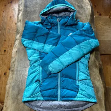 MOUNTAIN EQUIPMENT 후드 부착 다운 자켓