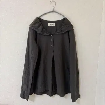 새상품급 tumugu 쓰무구 옷깃 레이스 블라우스