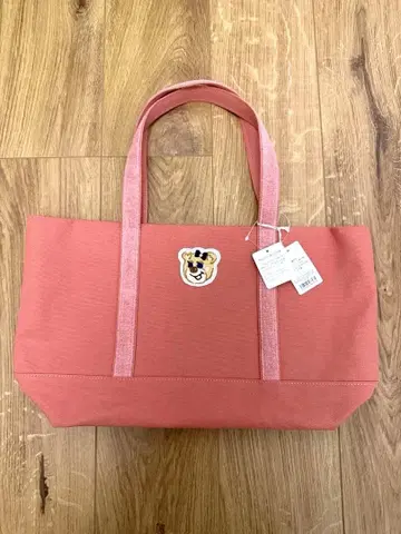 러브러리 바이 페이 올드 테디걸 와펜 토트백 대