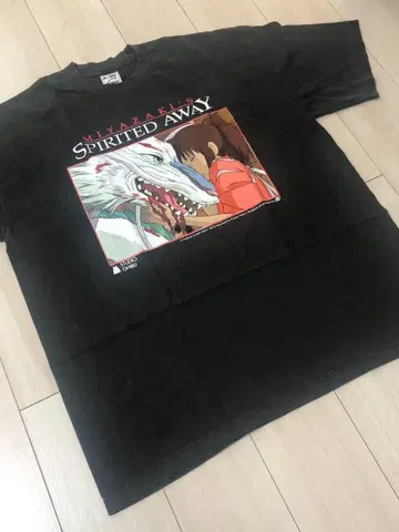 센과 치히로의 행방불명 Spirited Away 티 빈티지 티셔츠