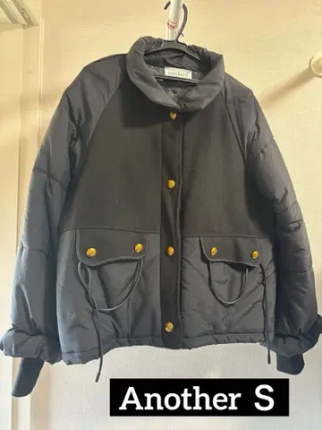 블랙 다운 자켓