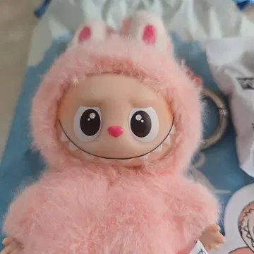 POP MART PIN FOR LOVE 봉제 인형 키링 [ U ]