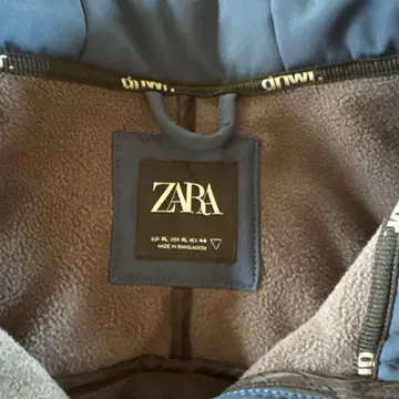 ZARA 후드 부착 네이비 자켓 XL