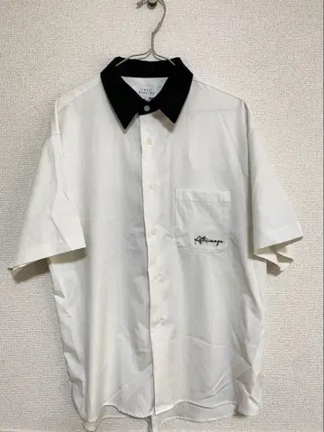 아트 프린트 반팔 셔츠 화이트/블랙