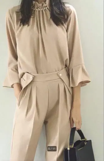 미사용 근접 펄 포인트 블라우스 & 팬츠 세트 베이지 M