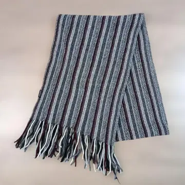 스트라이프 패턴 머플러