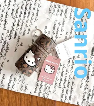 완판 Sanrio 산리오 키티 로리즈팜 립 키링